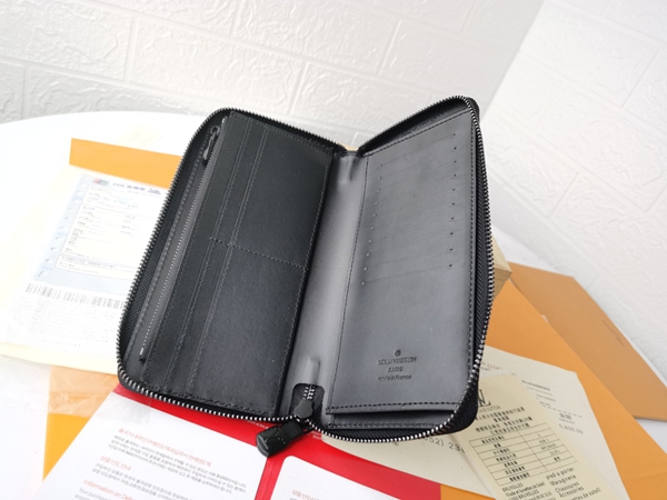 LVコピーウォレット素材ディテール